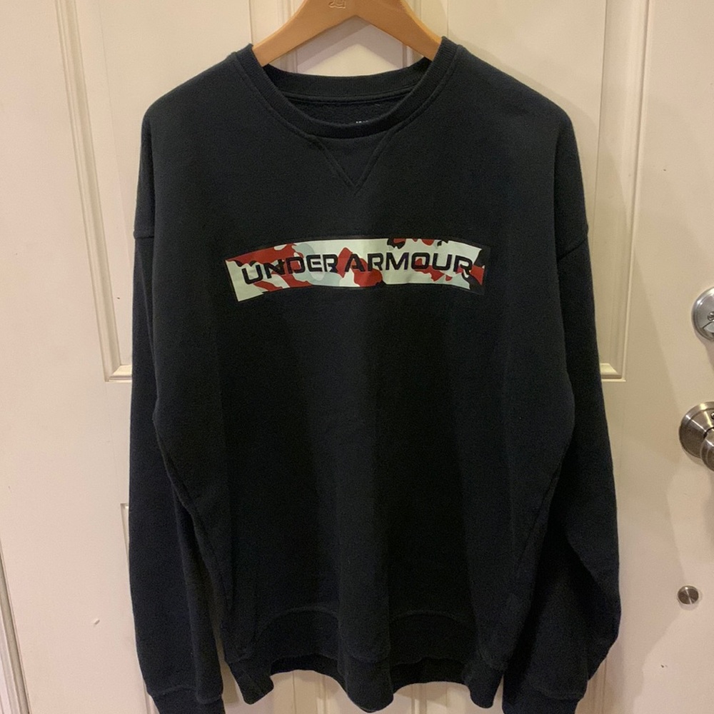 Under Armour crew neck